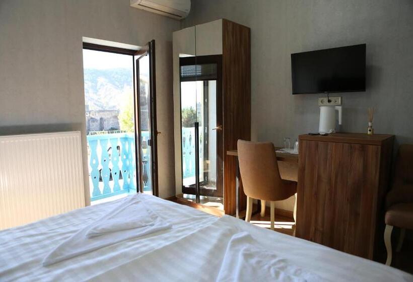 اتاق استاندارد با بالکن, Luxor Rabath