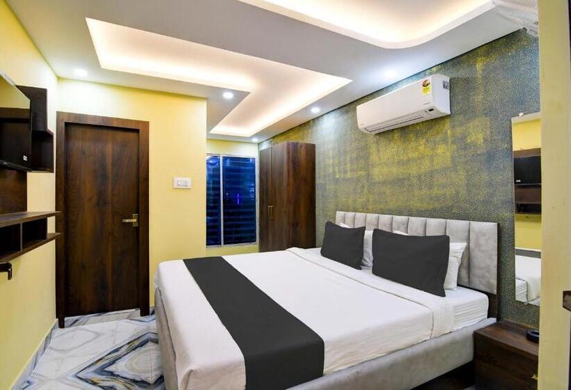 豪华房间, Super Hotel O The Crown