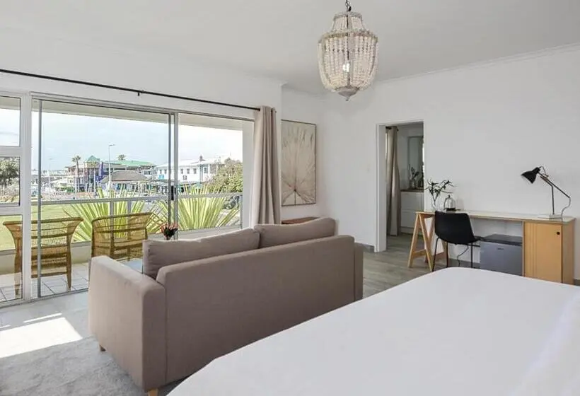 Deluxe-huone King-vuode, 19 Beach Road