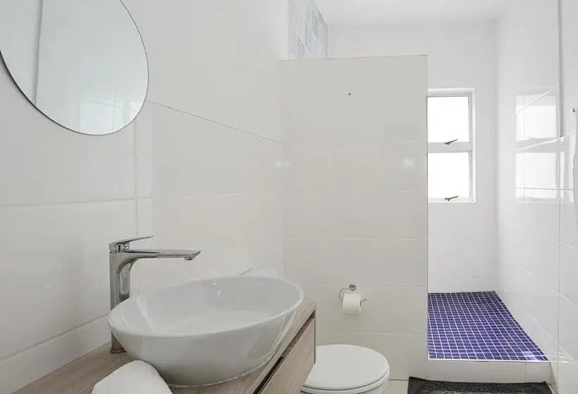 Comfort-huone, 19 Beach Road