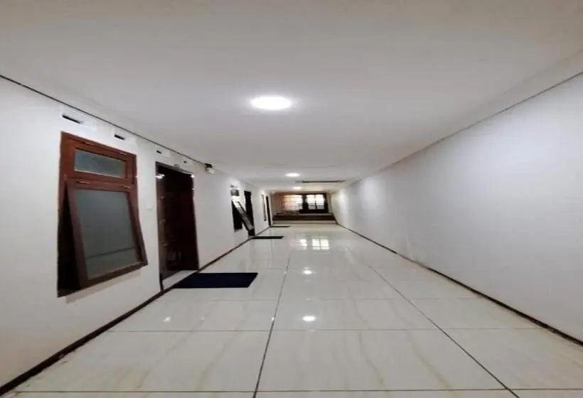 اتاق لوکس, Guest House Nusa Indah Batu Malang