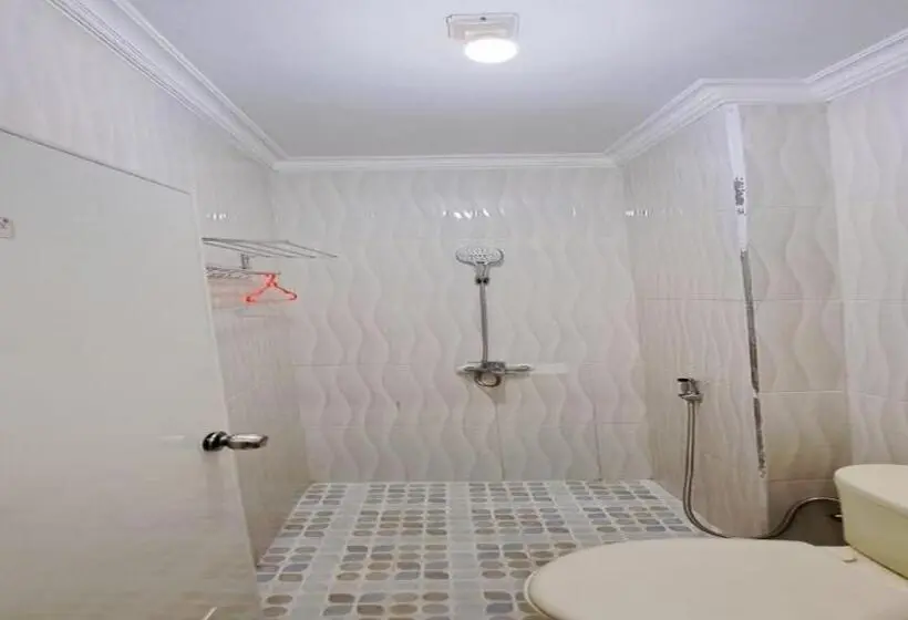 اتاق لوکس, Guest House Nusa Indah Batu Malang