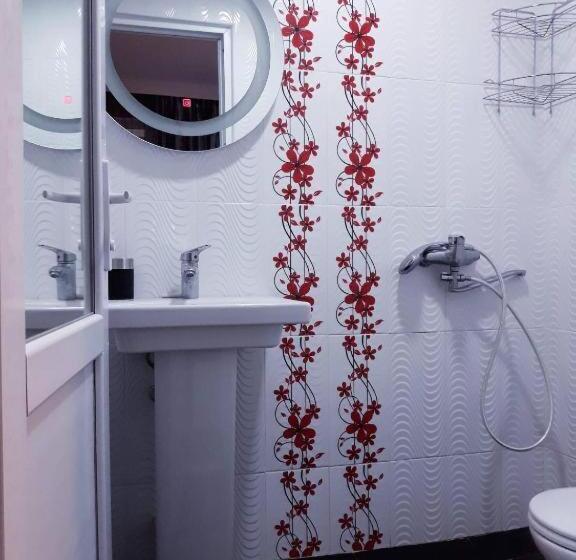 اتاق استاندارد, Tamara