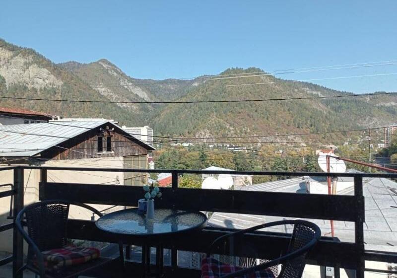 اتاق استاندارد, Tamara