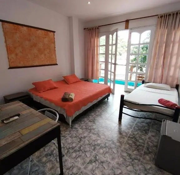 スーペリアトリプルルーム, Sierraventura Hostel