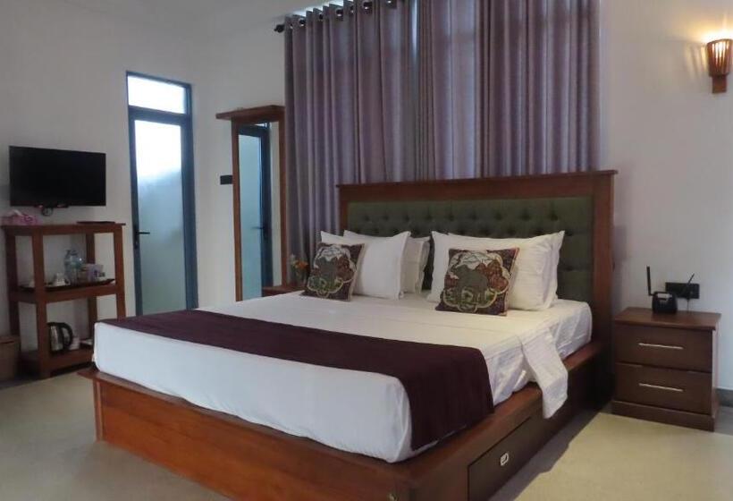 オーシャンビューデラックスルームバルコニー付き, Surf View Resort