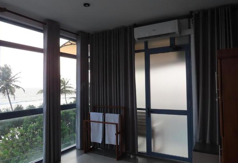 オーシャンビューデラックスルームバルコニー付き, Surf View Resort