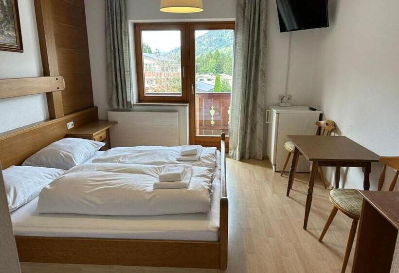 マウンテンビュースタンダードルーム, Pension Kaiserstubn