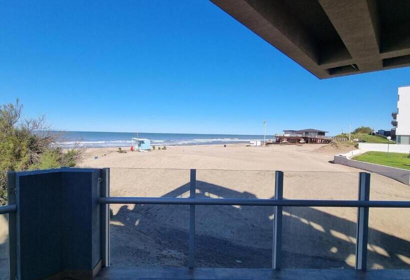 带1个卧室的带海景的公寓, View Beach