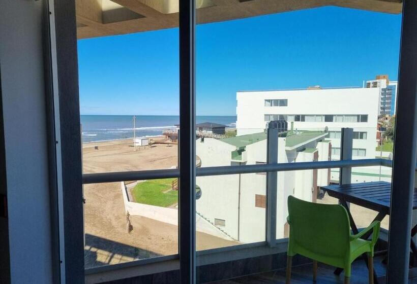 침실 1개 수피리어 아파트, View Beach