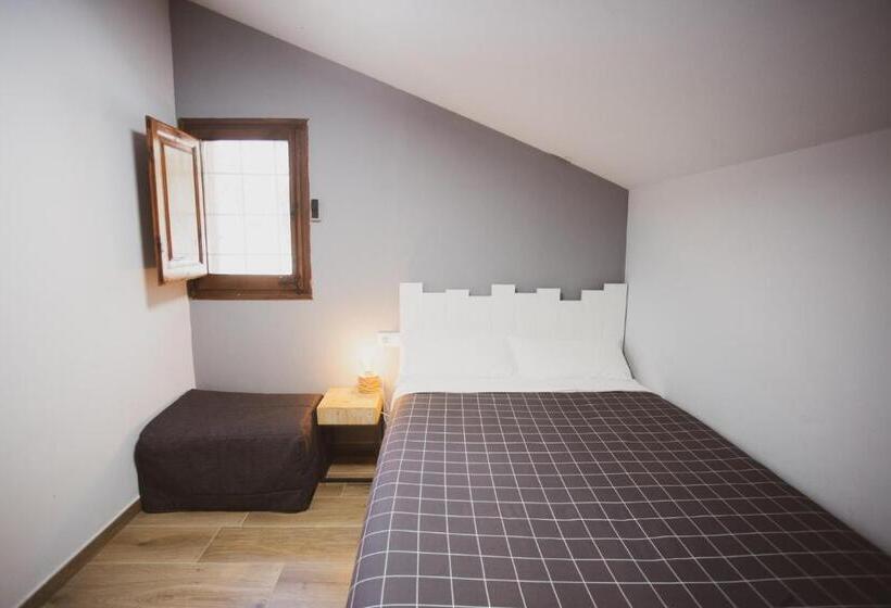 标准间, Coll De Port