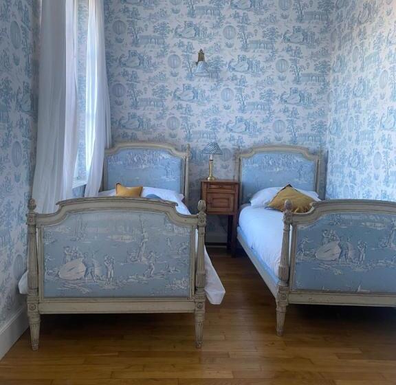 ファミリールーム, Château De Roberville