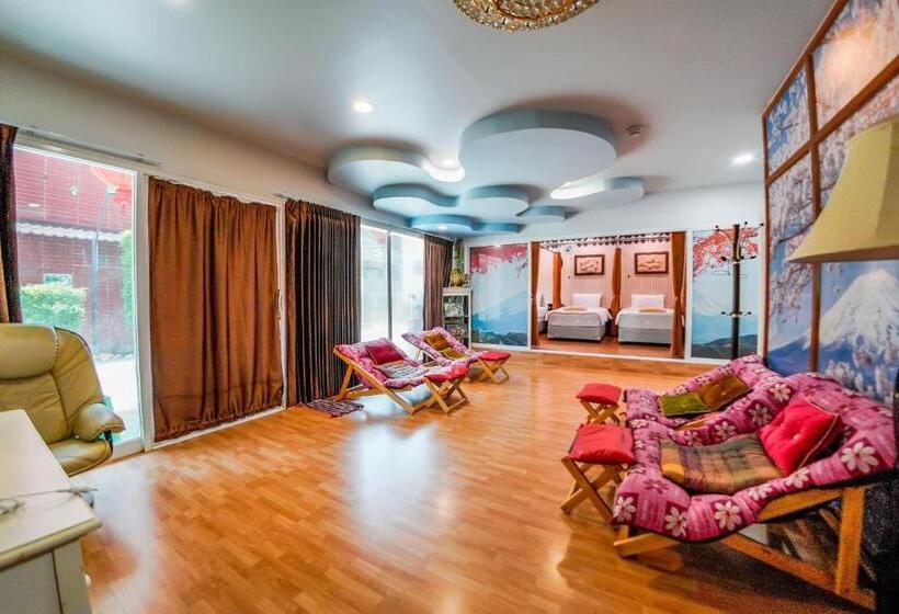 غرفة عائلية حمام مشترك, Happy Garden Resort Betong