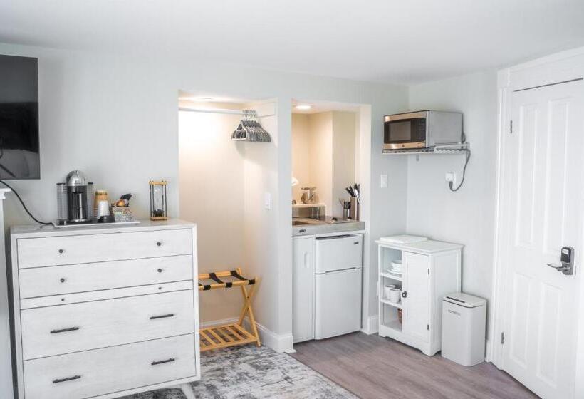Студия Стандарт Вид на Море, 935 Ocean, A Beachside Inn