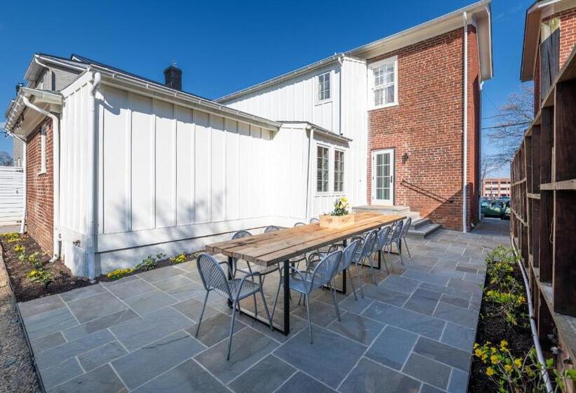 １階の１ベッドルームアパートメント, Boutique Room Steps From Downtown Mall Rose Jean Room 1