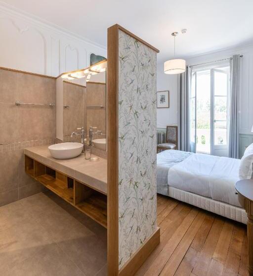 غرفة قياسية مطلّة علي الحديقة, Château De Bonaventure