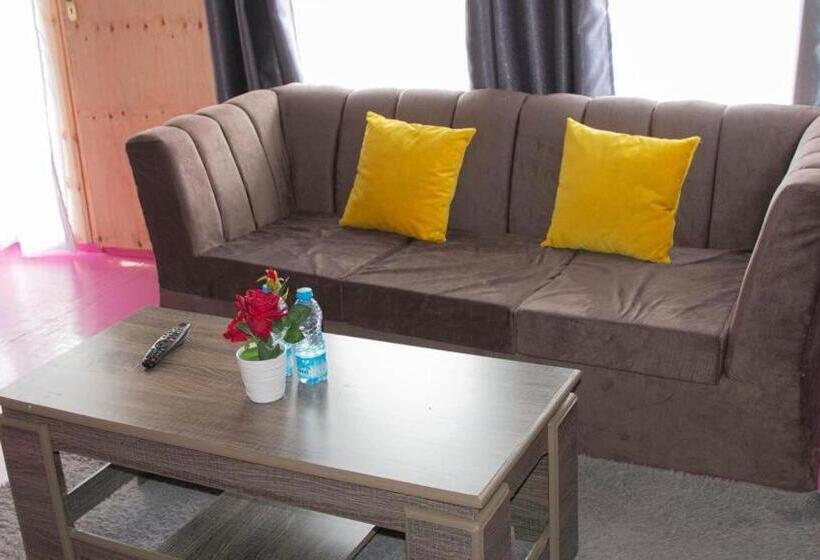 اتاق استاندارد با بالکن, Kentwood Cabins And Camp