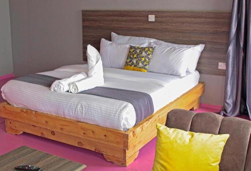 اتاق استاندارد با بالکن, Kentwood Cabins And Camp