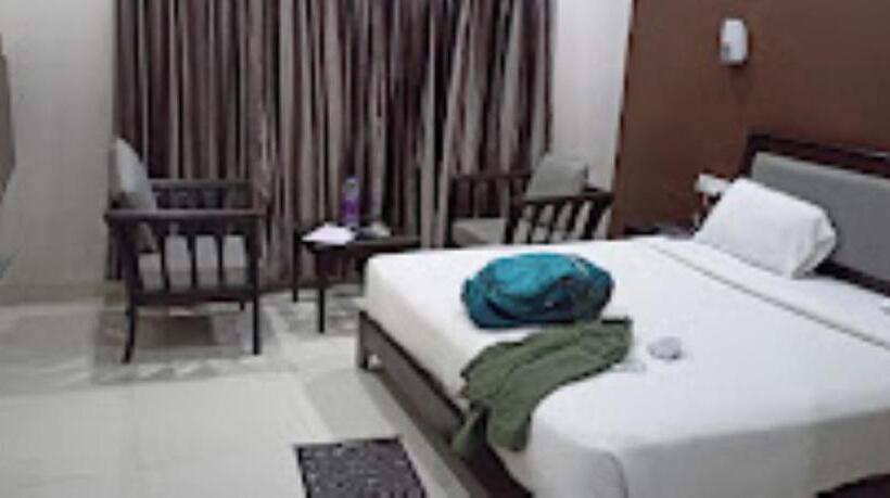 חדר דלוקס, Dup