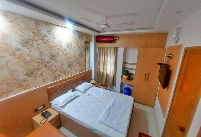 חדר סטנדרט, Sunshine & Restaurant