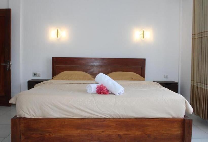 스탠다드 룸 킹사이즈 침대, Turtle House Lombok