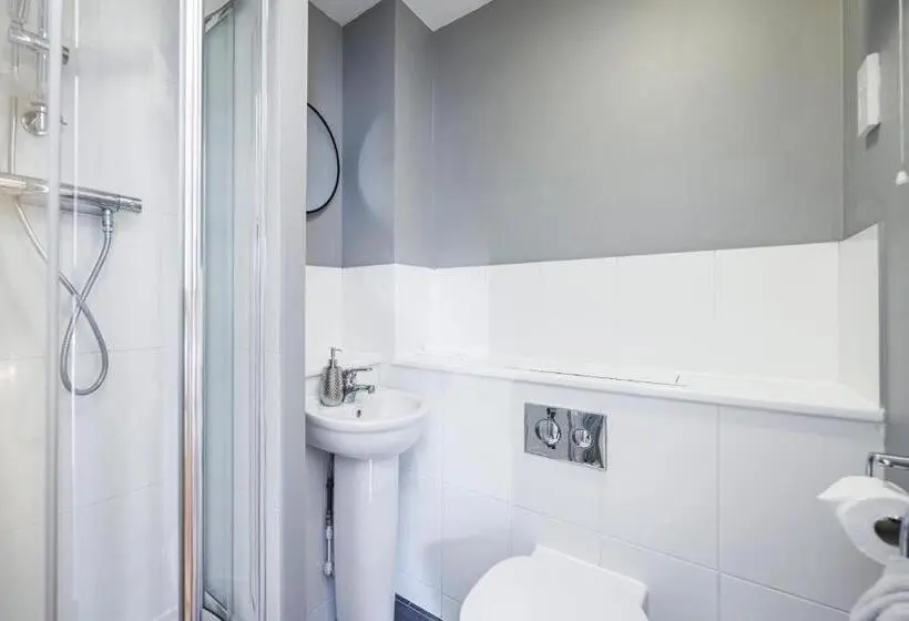 ファミリールーム, Beautiful Large Rooms In Ashford