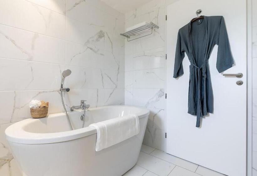 Вилла 2 Спальни, Résidence Pierre & Vacances Premium Domaine Du Golfe Du Lion