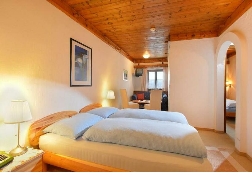 デラックスルーム, Baumgarten & Chalet Baumgarten