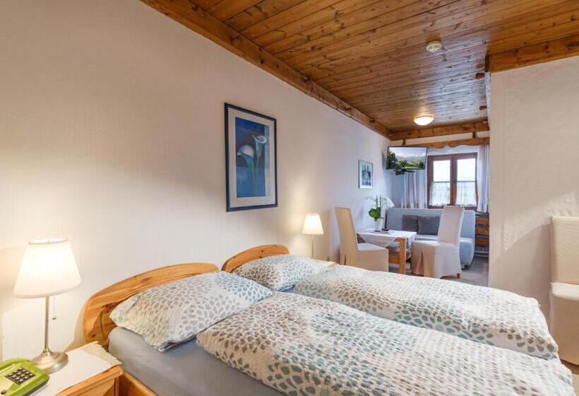 Семейный Номер, Baumgarten & Chalet Baumgarten