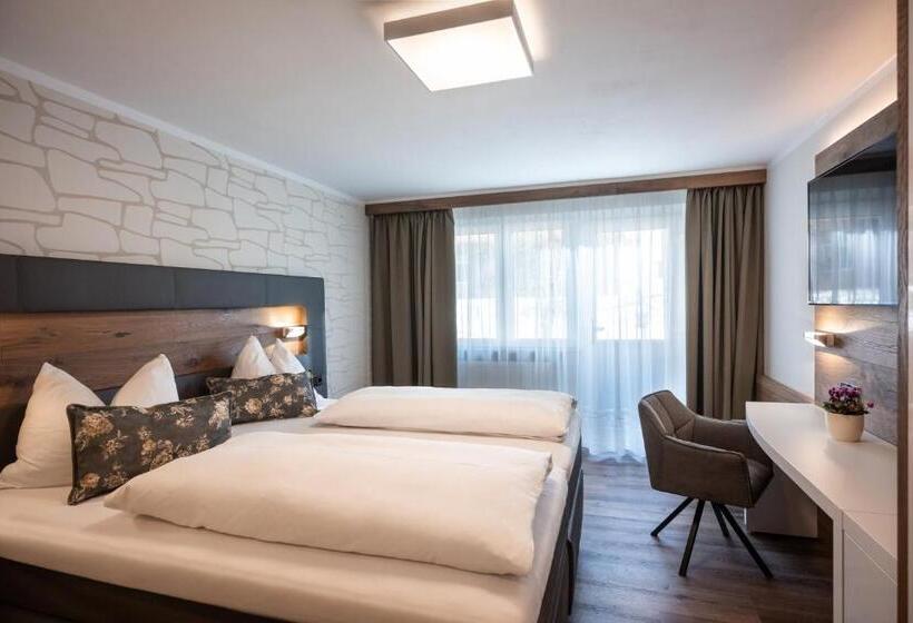 コンフォートトリプルルーム, Baumgarten & Chalet Baumgarten