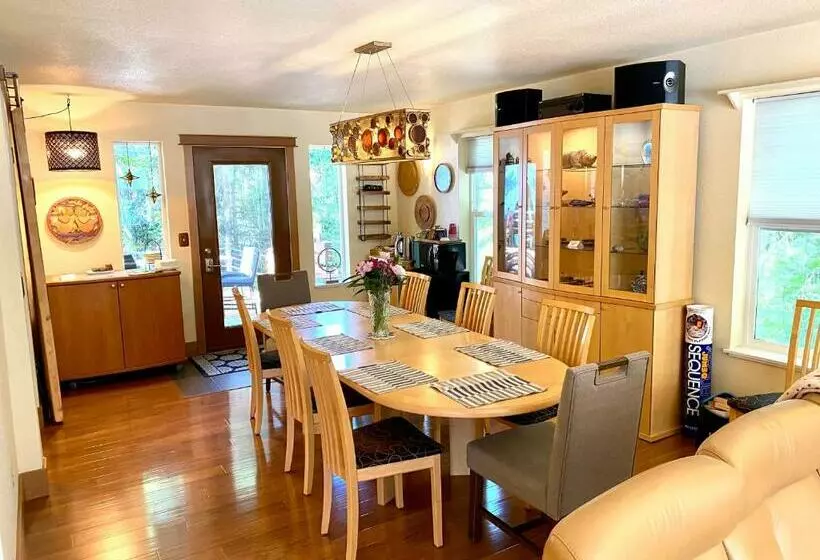 スタンダードルーム, Bell In The Woods B&b