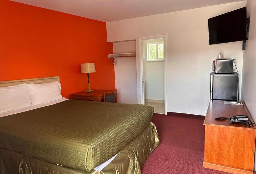 标准间, Gateway Lodge