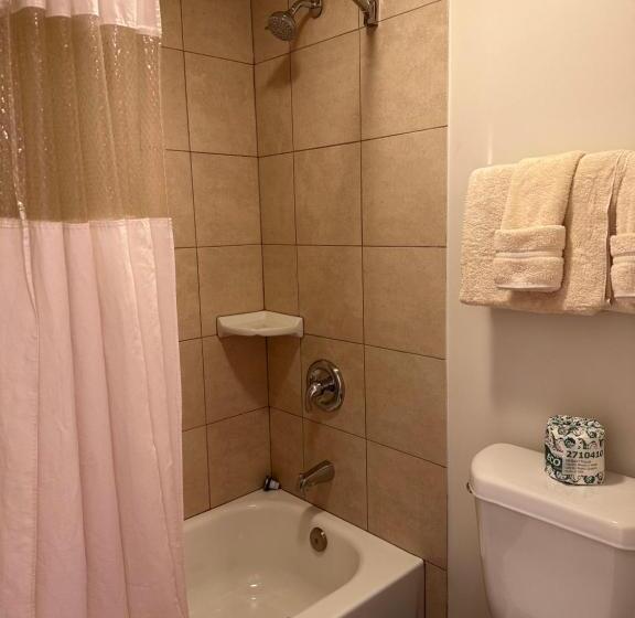 带大床的标准间, Gateway Lodge