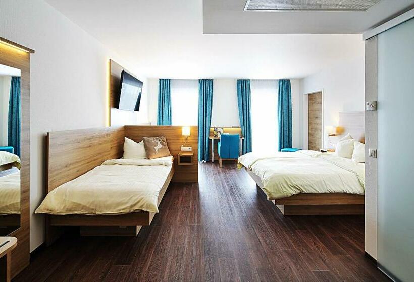 Семейный Номер, Green Deer Bavarian