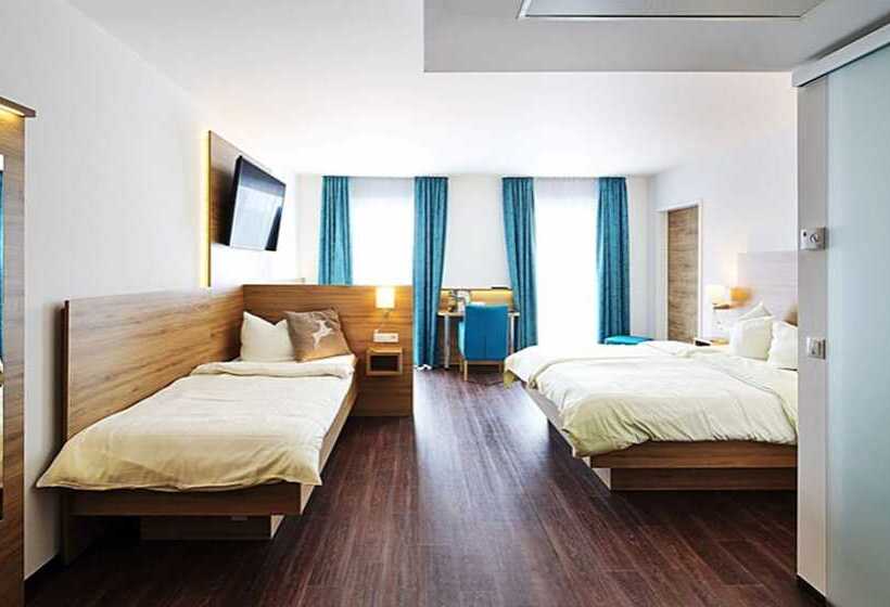 Семейный Номер, Green Deer Bavarian