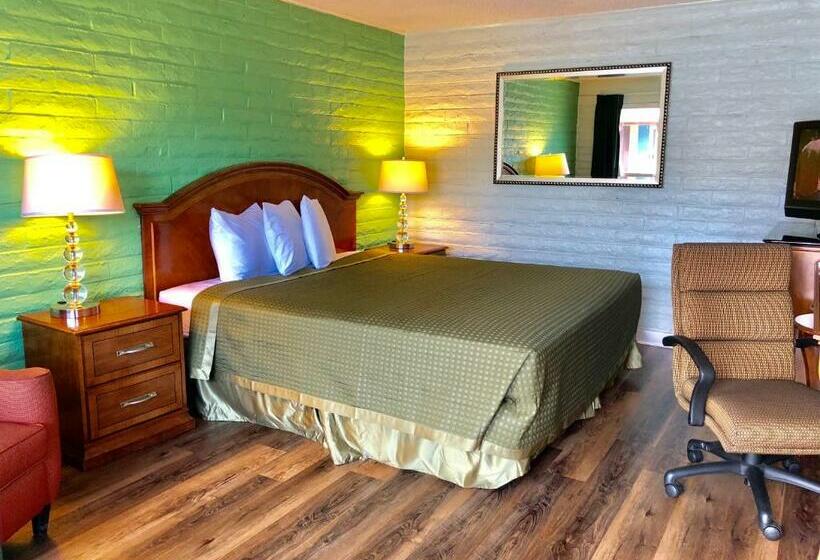 キングサイズベッドのスタンダードルーム, Hitching Post Studios Inn