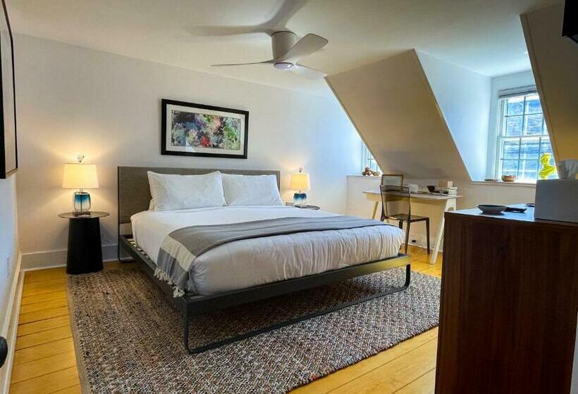 스탠다드 룸 킹사이즈 침대, Inn At Cook Street