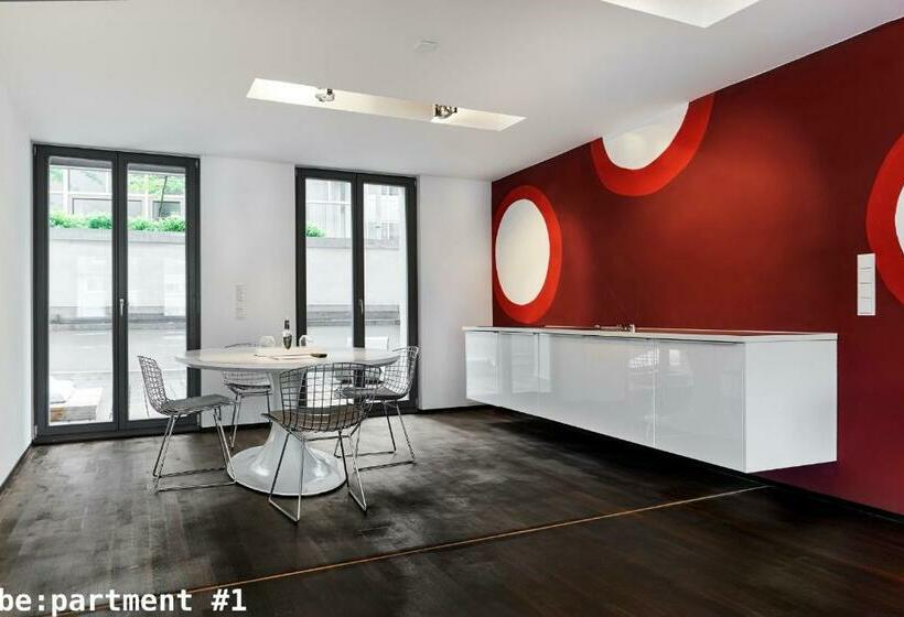 Апартаменты 1 Спальня, No Shoes Hotel And Green Bar