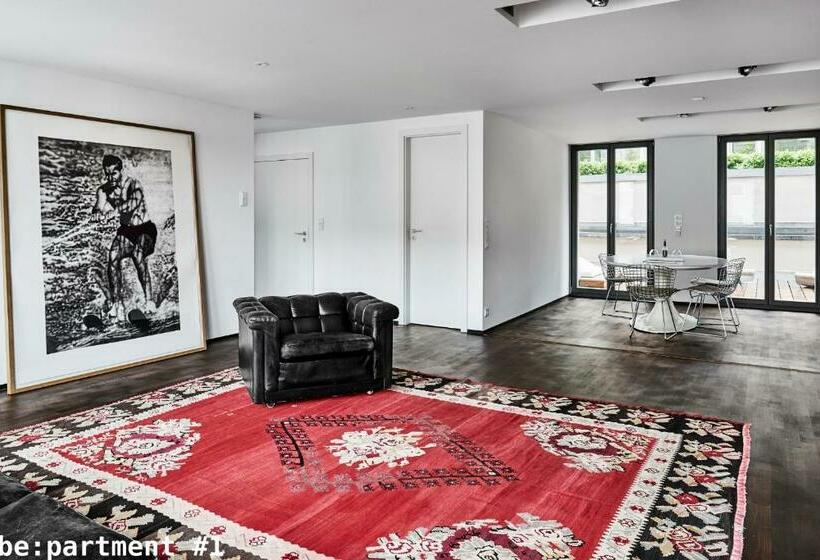 Апартаменты 1 Спальня, No Shoes Hotel And Green Bar