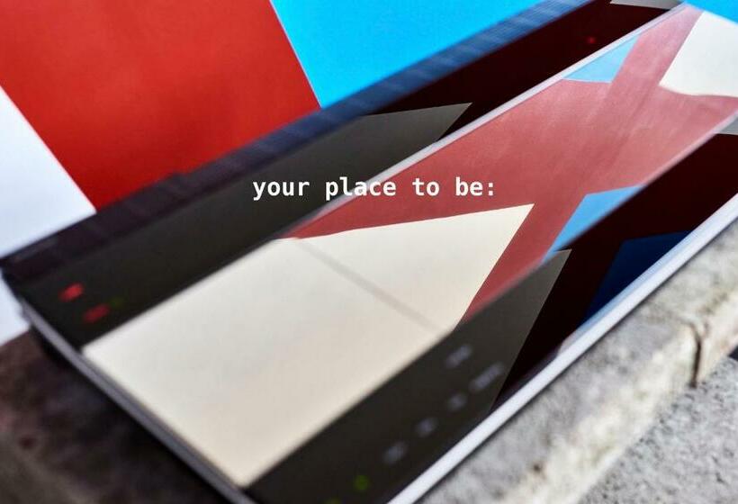 Апартаменты 1 Спальня, No Shoes Hotel And Green Bar