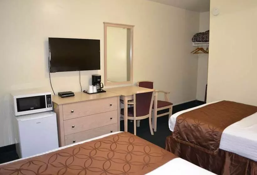 ２ダブルベッドのスタンダードルーム, Passport Inn   By The Falls Ny