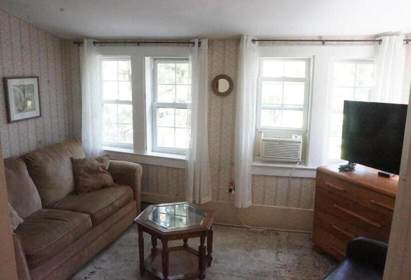 Номер Superior, The Frogtown Inn