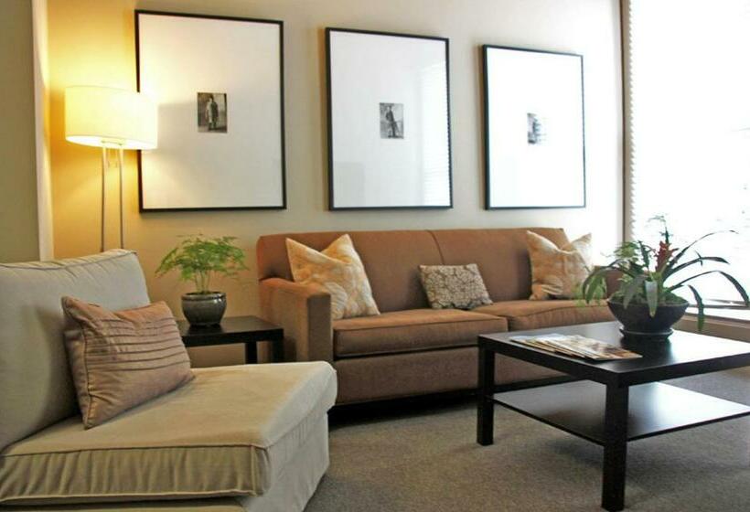 جناح غرفتين نوم, The Inn On Whitworth