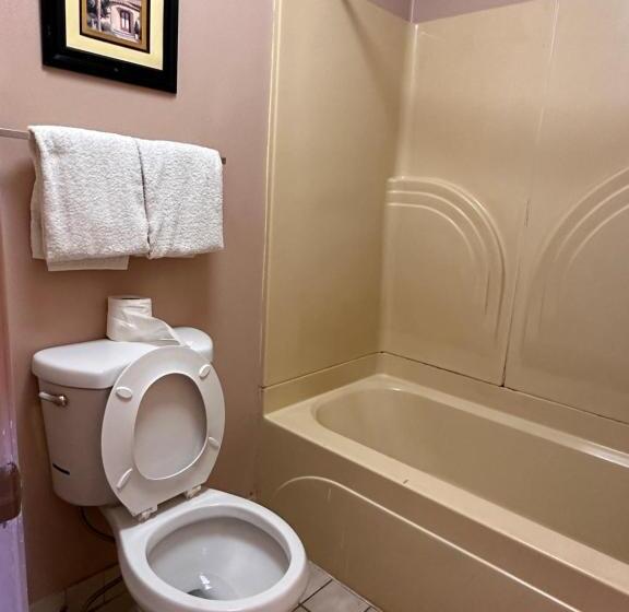 اتاق استاندارد, The Starwood Inn