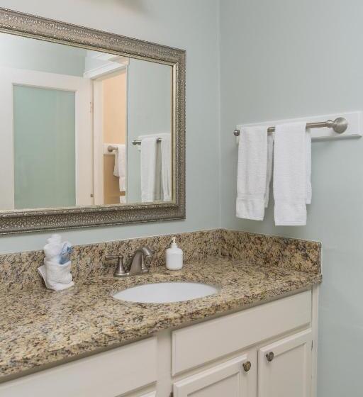 إستوديو قياسى سرير كينج, The Saint Augustine Beach House