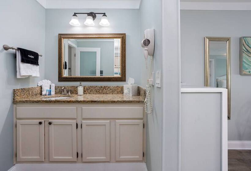 Номер Премиум, The Saint Augustine Beach House