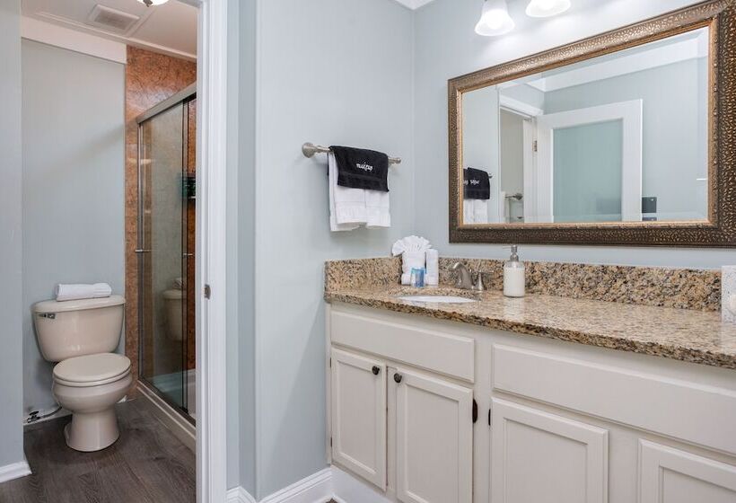 غرفة بريميوم, The Saint Augustine Beach House