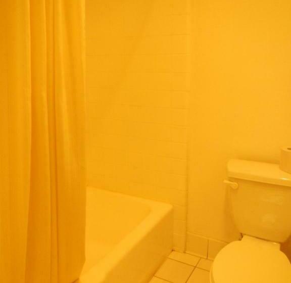 스탠다드 룸, Travelodge By Wyndham Fairplex Pomona