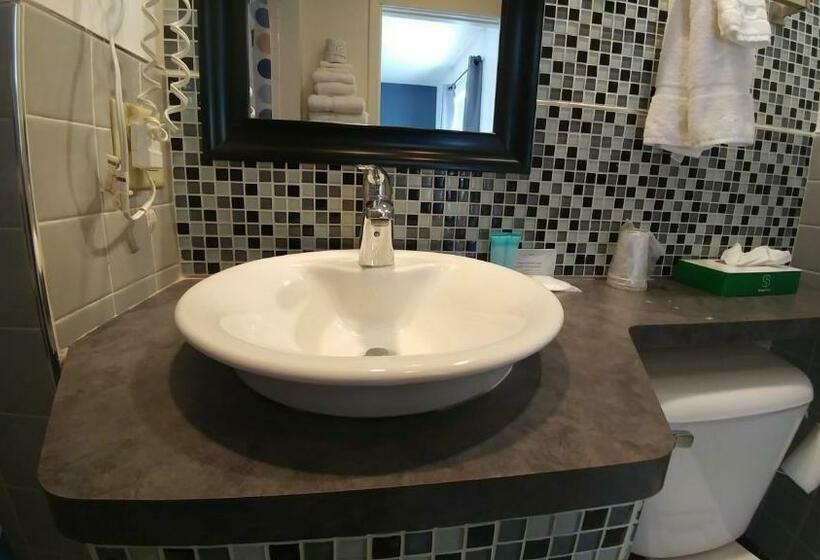 Номер Economy, Motel 57