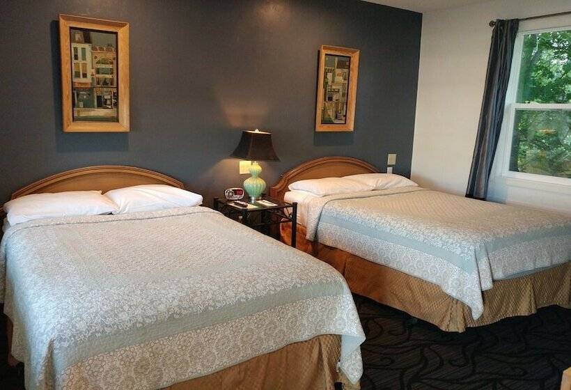 Номер Deluxe, Motel 57